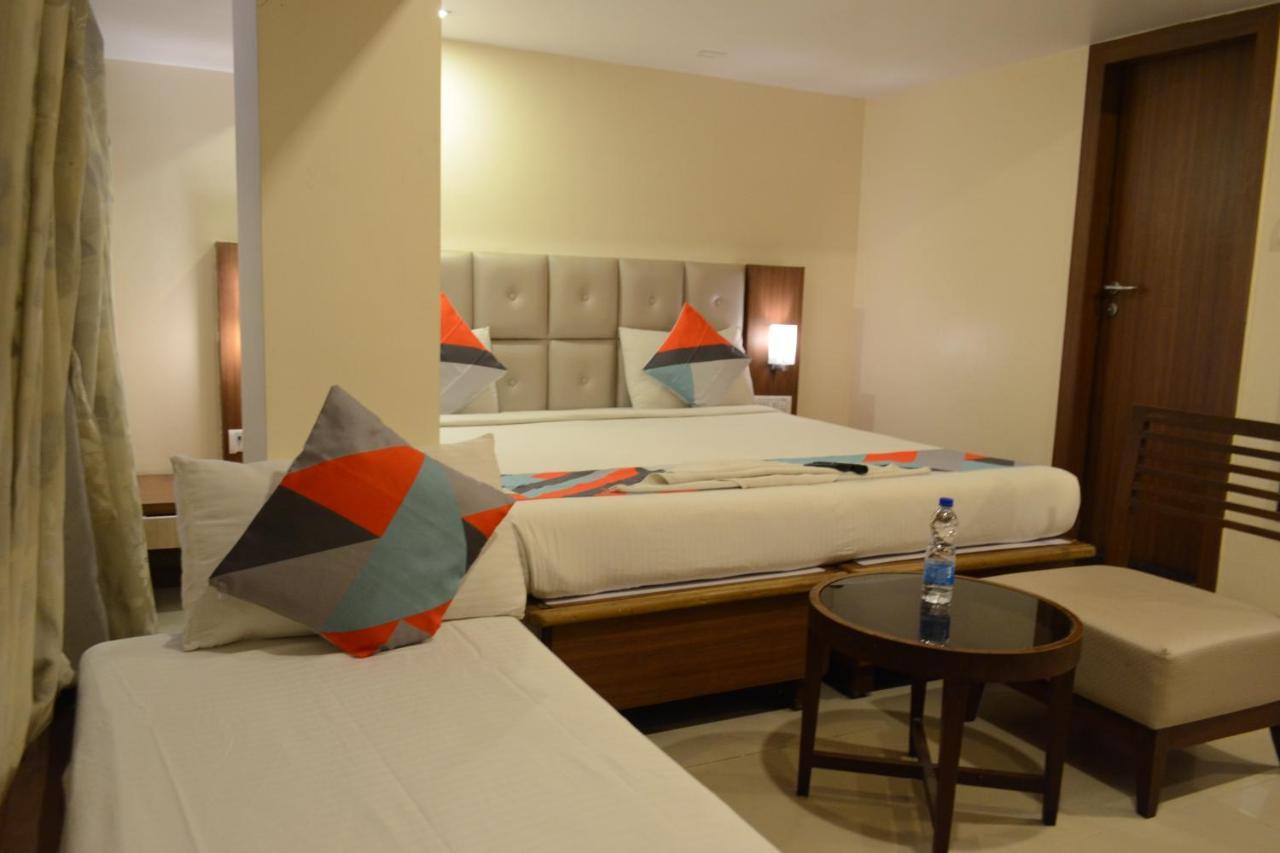 Hotel Aishwarya Residency Navi Mumbai Exterior foto
