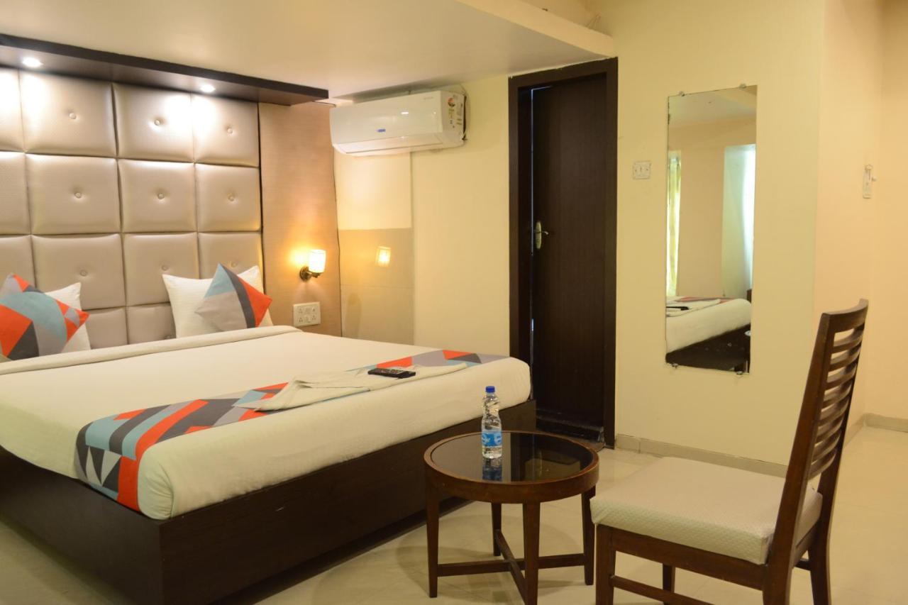 Hotel Aishwarya Residency Navi Mumbai Exterior foto