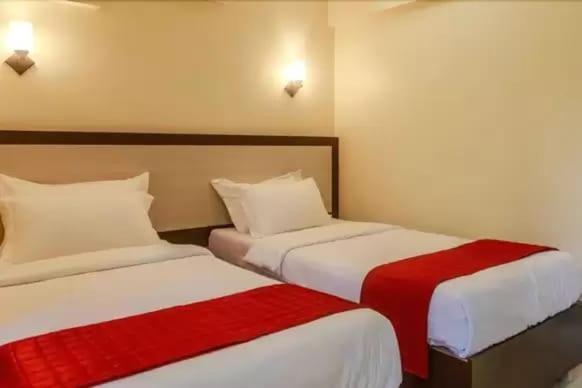 Hotel Aishwarya Residency Navi Mumbai Exterior foto